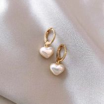 Heart Pearl Earrings