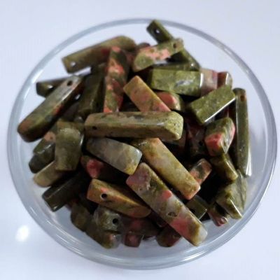 UNAKITE