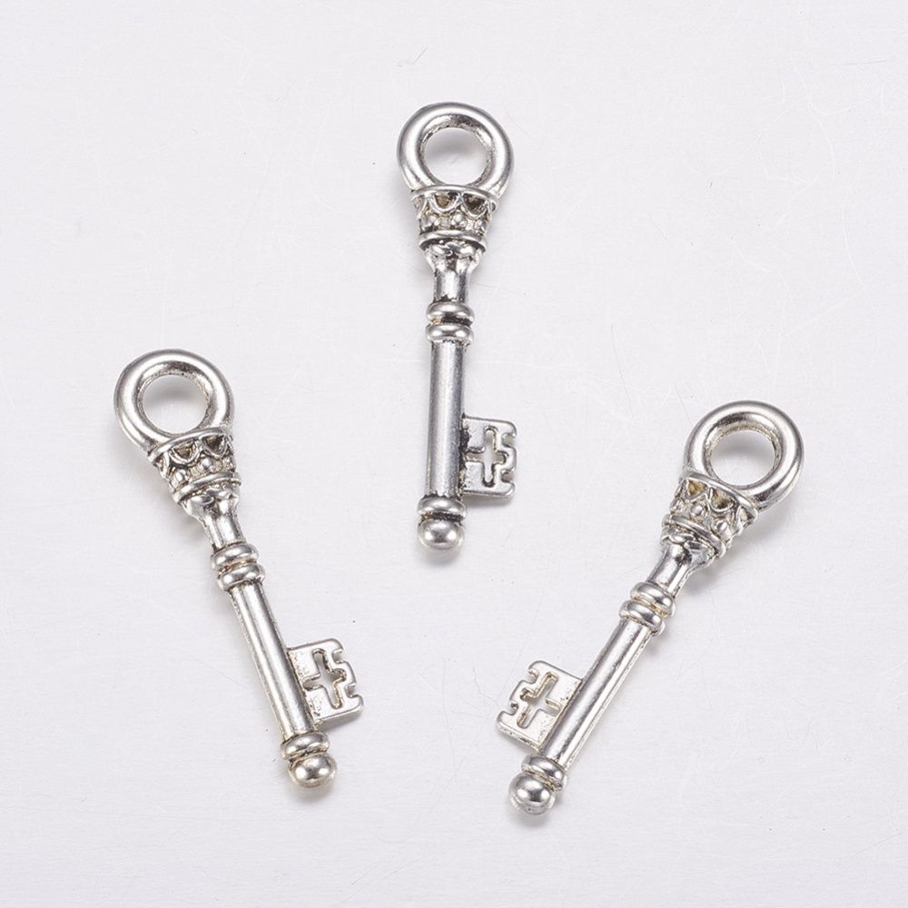 Vintage Steampunk Key - Silver 36mm