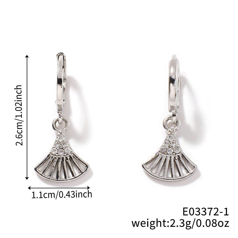 Rhinestone Fan Earrings (S)