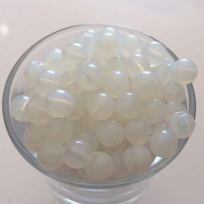 Czech Tiff - White Opal Lustre 6mm