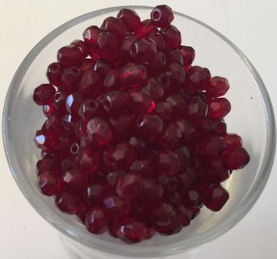 Czech Facet - Garnet 4mm