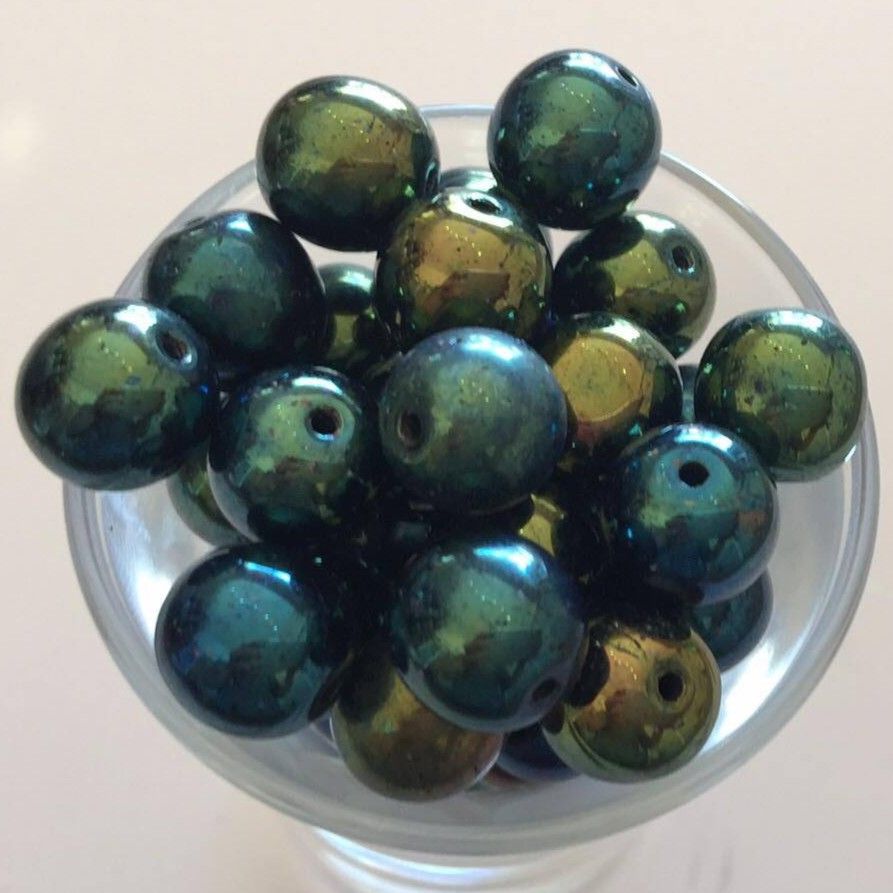 Czech Tiff - Green Iris 10mm