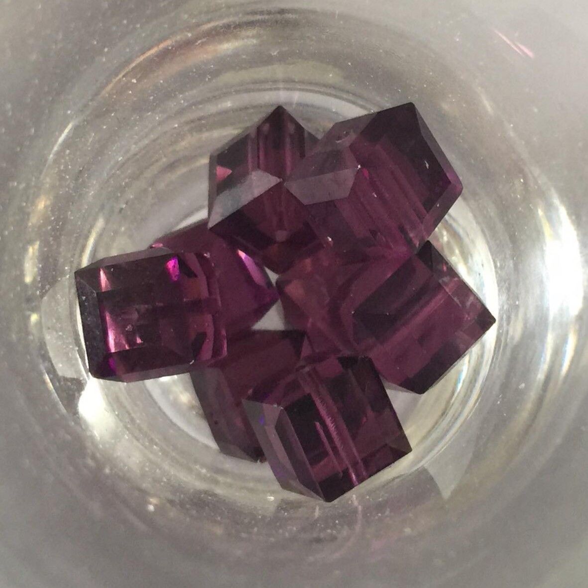 Swarovski Crystal Cube - Amethyst 8mm