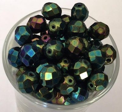 Czech Facet - Green Iris 8mm