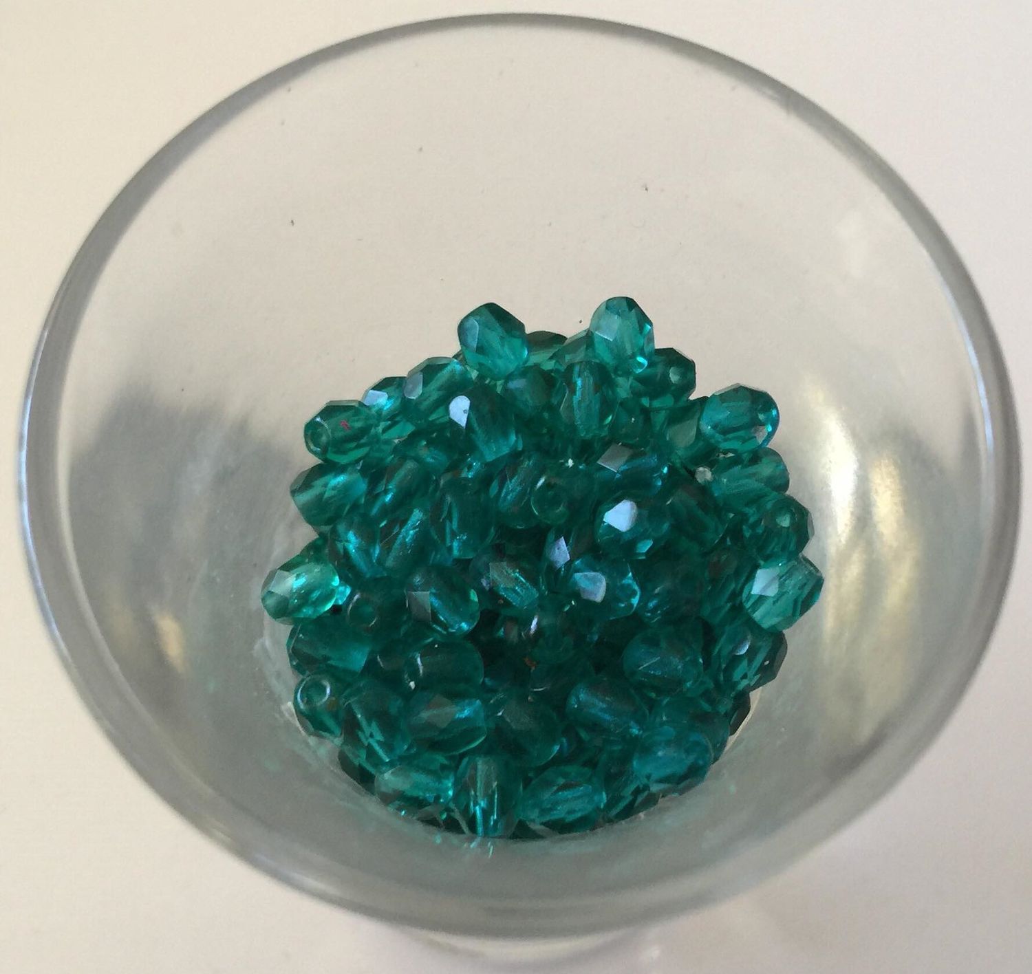 Czech Facet - Emerald 4mm