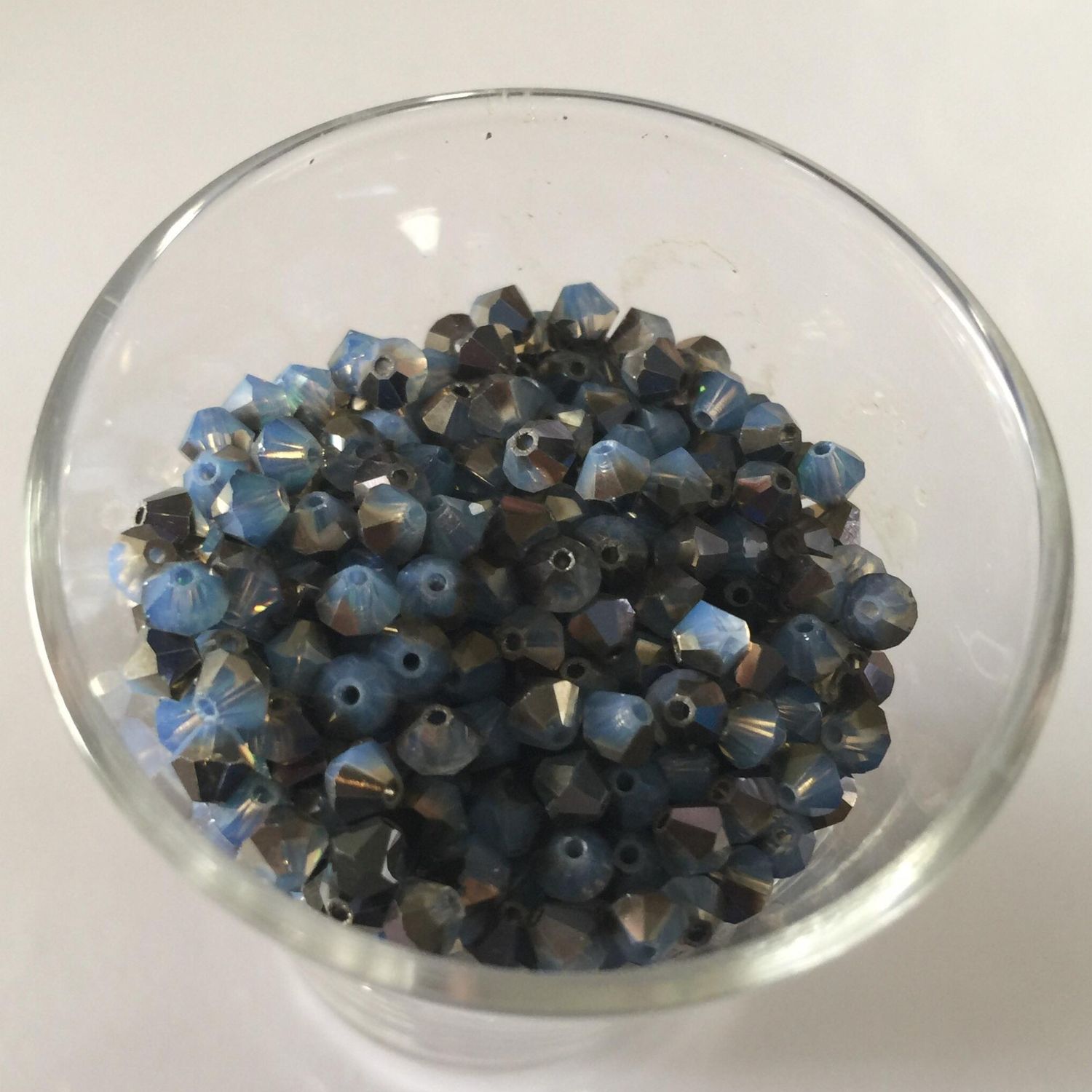 Swarovski Crystal - Sky Blue 4mm