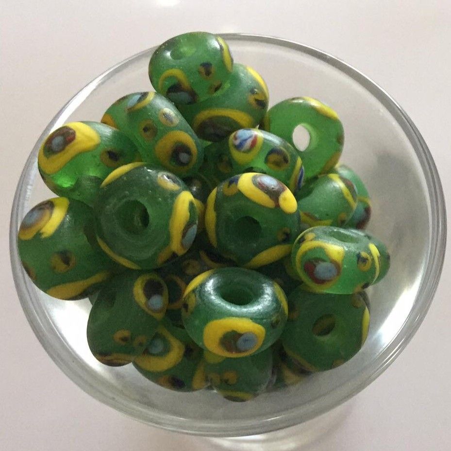 Javanese Brazil Disc - Green 10x5mm