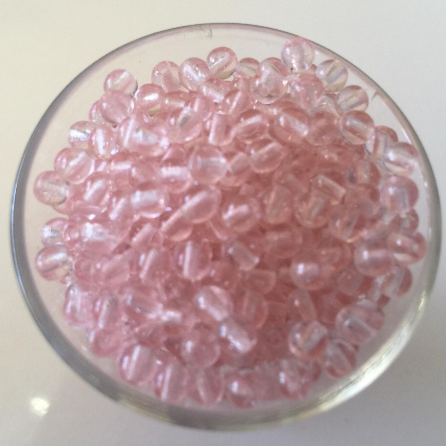 Czech Tiff - Pink 4mm