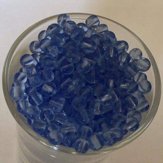 Czech Tiff - Light Sapphire 4mm