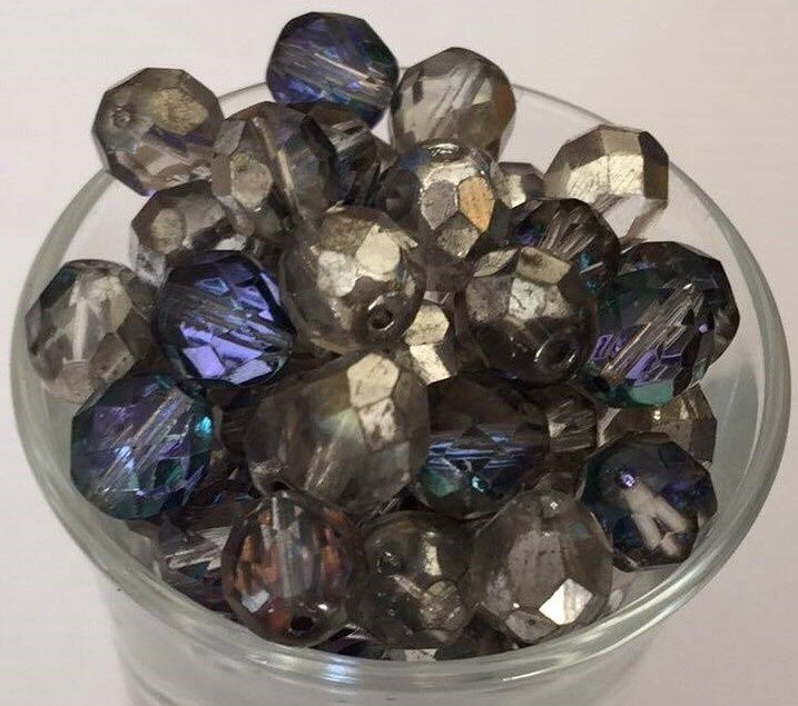Czech Facet - Silver Helio Blue 8mm