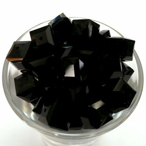 Swarovski Cube - Jet 8mm