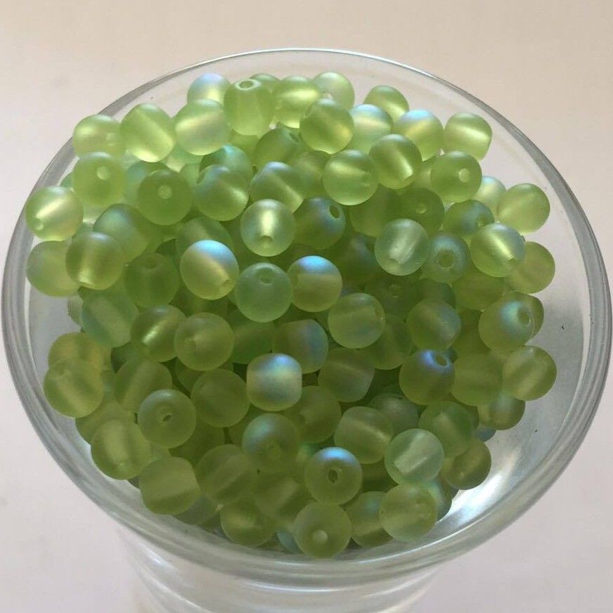 Czech Tiff - Matt Lime Green AB 4mm