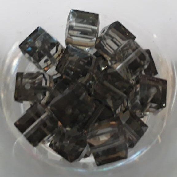 Swarovski Cube - Black Diamond 6mm
