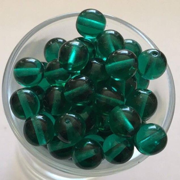 Czech Tiff - Emerald 8mm