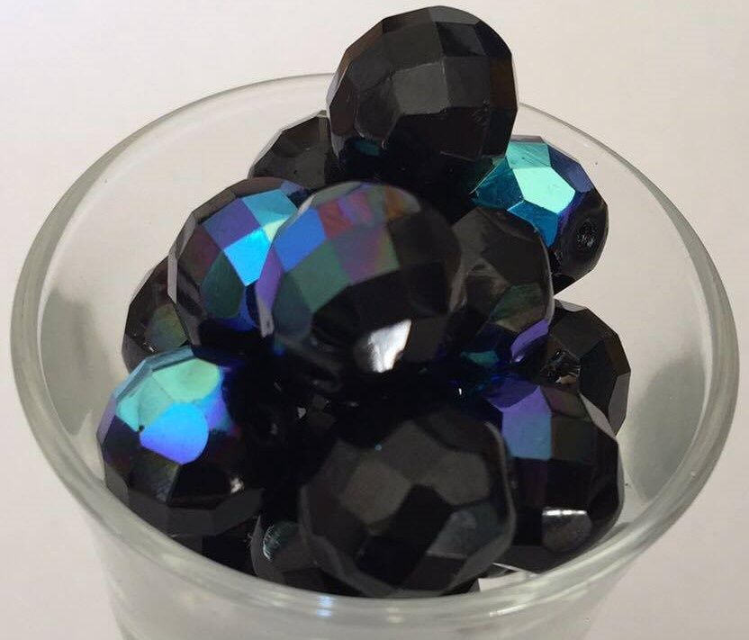 Czech Facet - Black Iris 12mm