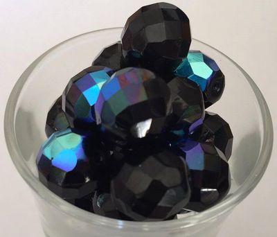 Czech Facet - Black Iris 12mm