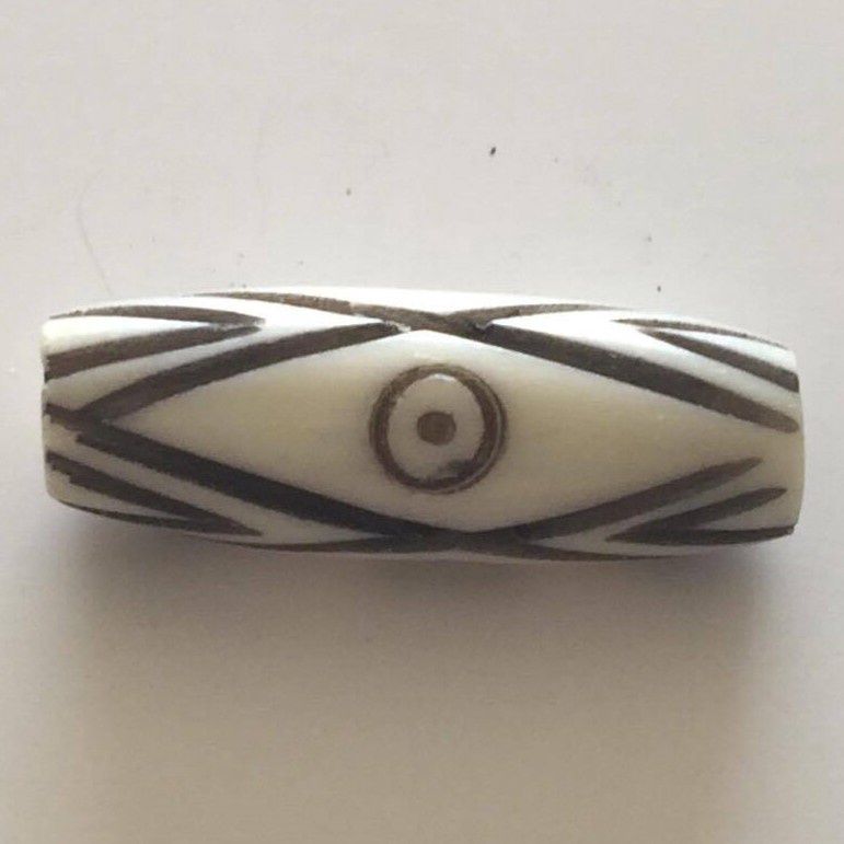 Dyed Bone Tube - White Dot 22mm