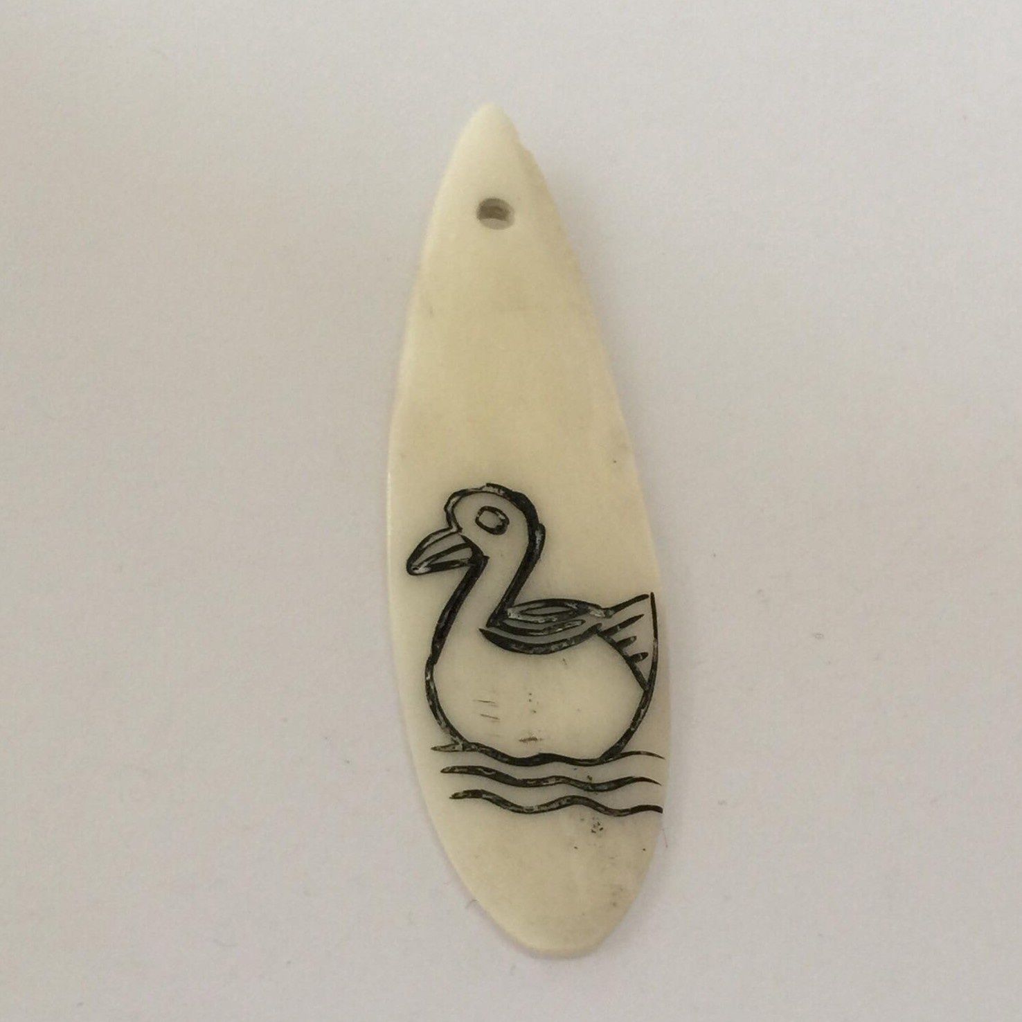 Duck Charm - Bone 68x18mm