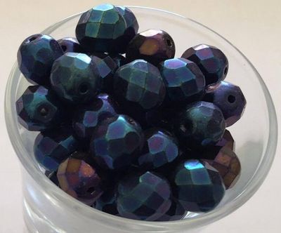 Czech Facet - Blue Iris 8mm