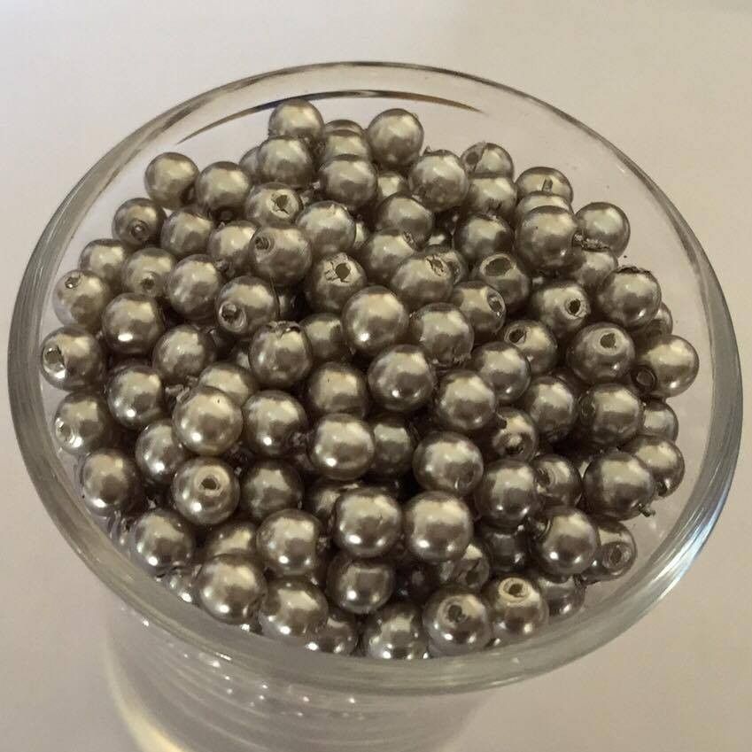 Czech GB Pearl - Silver 4mm