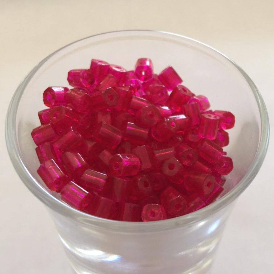 Czech Hex - Fuchsia 4x4mm