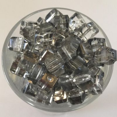 Chinese Faceted Cube - Silver Valen 6mm