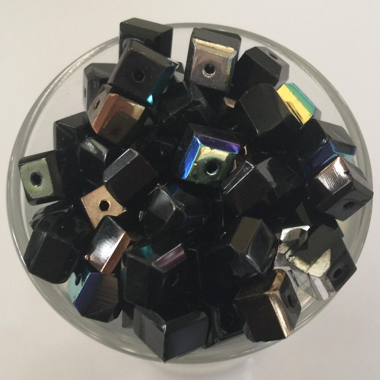 Chinese Faceted Cube - Mixed Jet AB 6mm