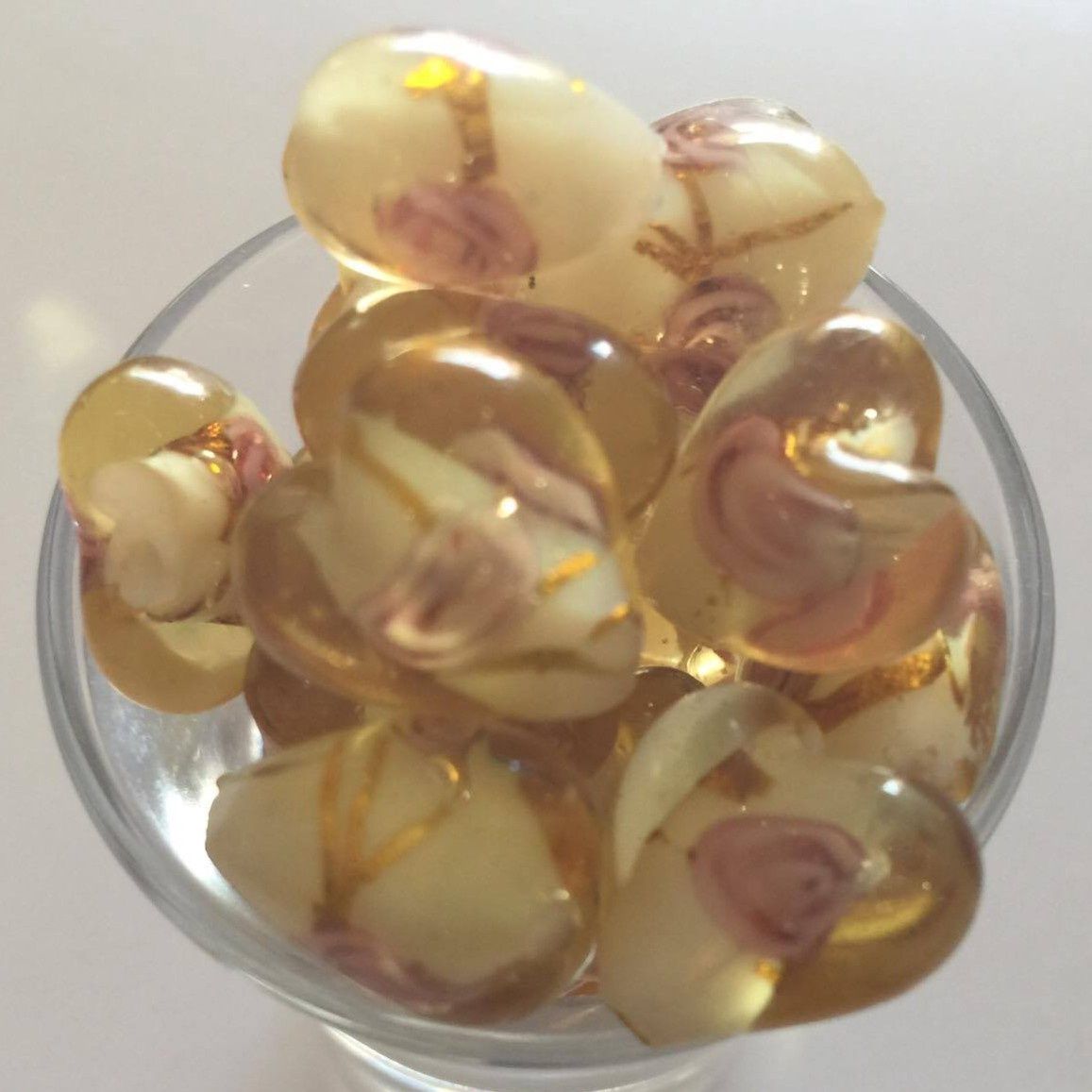 Chinese Rose Heart - Amber 15mm