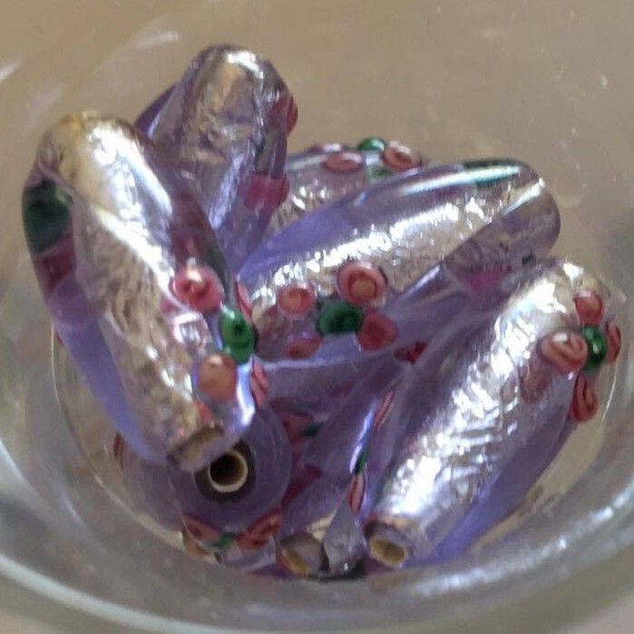 Czech Foil Twist - Lilac 18mm