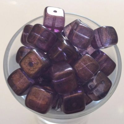 Czech Cube - Purple Lustre 8x11mm