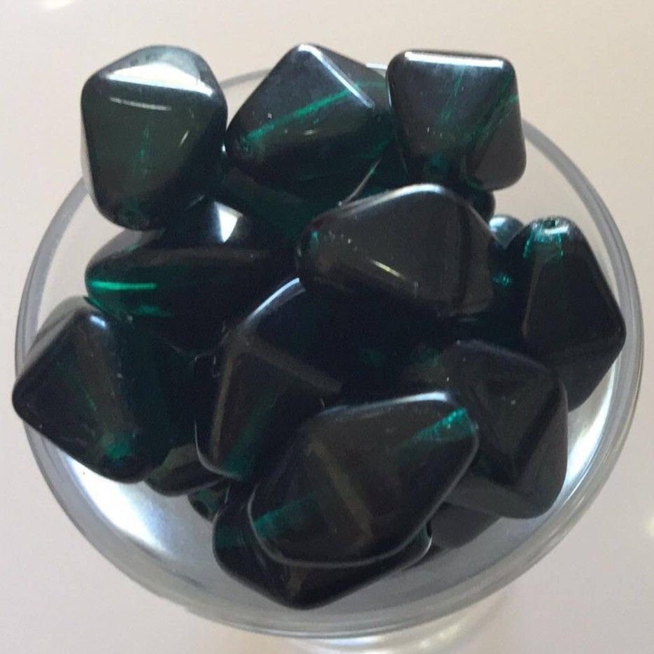 Czech Lantern  - Emerald 16mm