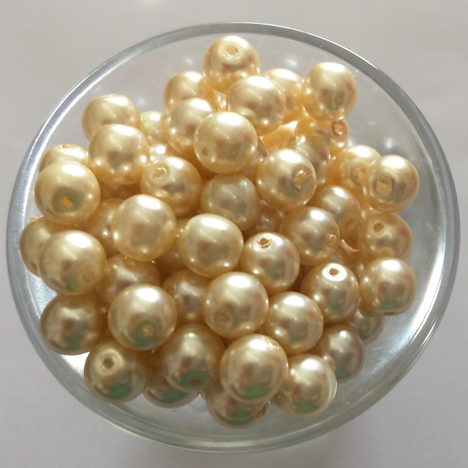 Czech GB Pearl - Ivory 6mm