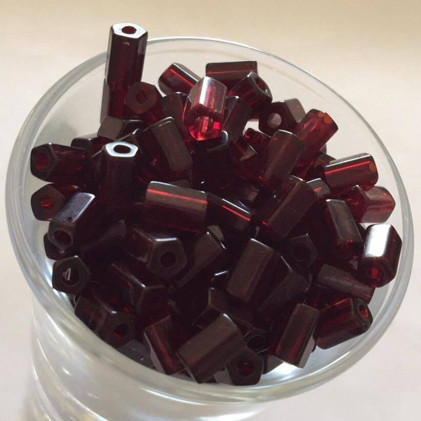 Czech Hex - Garnet 6x4mm