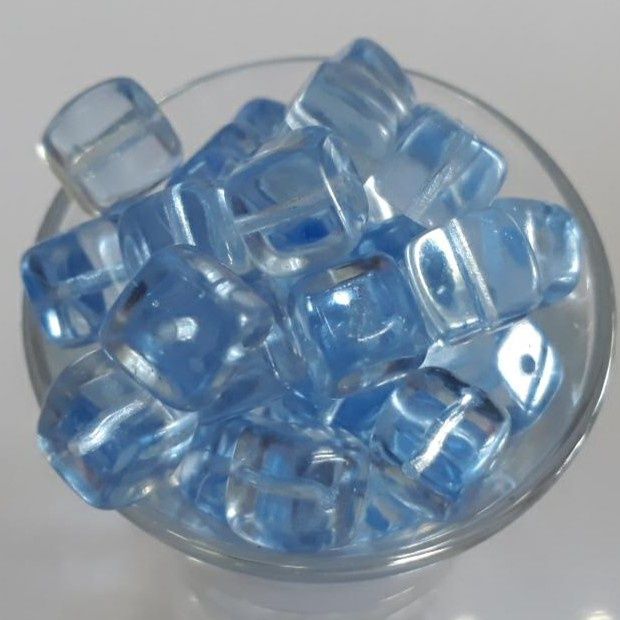 Czech Cube - Light Blue 8x11mm