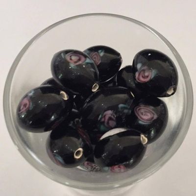 Czech Rose Oval - Black 14x10mm