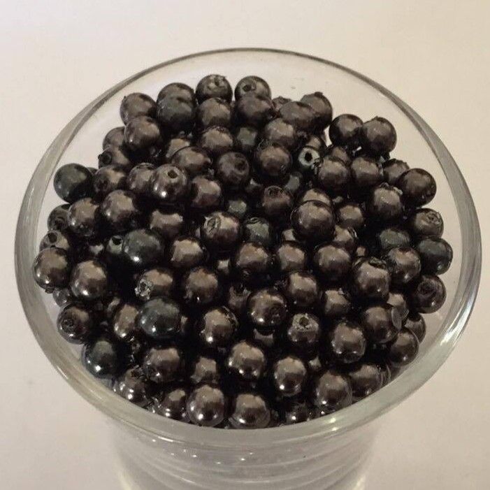 Czech GB Pearl - Black 4mm