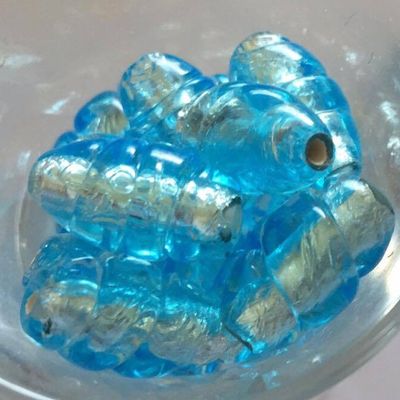 Czech Foil Twist - Light Sapphire 16mm