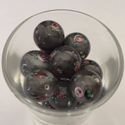 Czech Rose Rounds - Grey 12mm