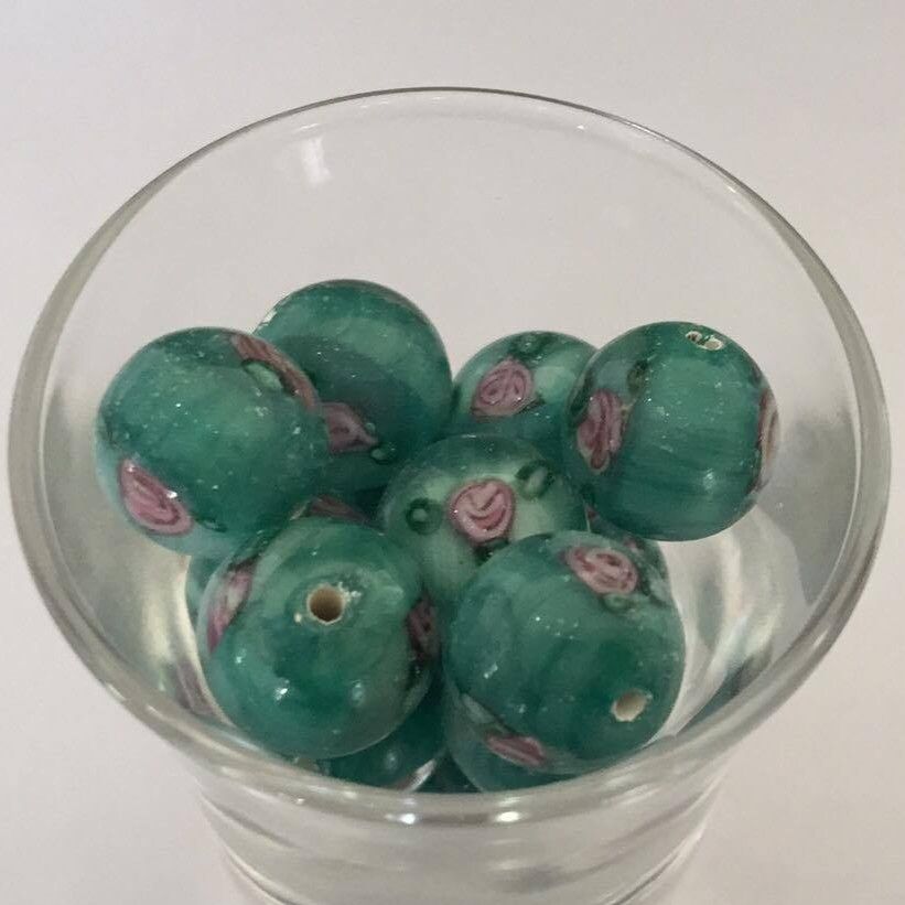Czech Rose Rounds - Green 12mm