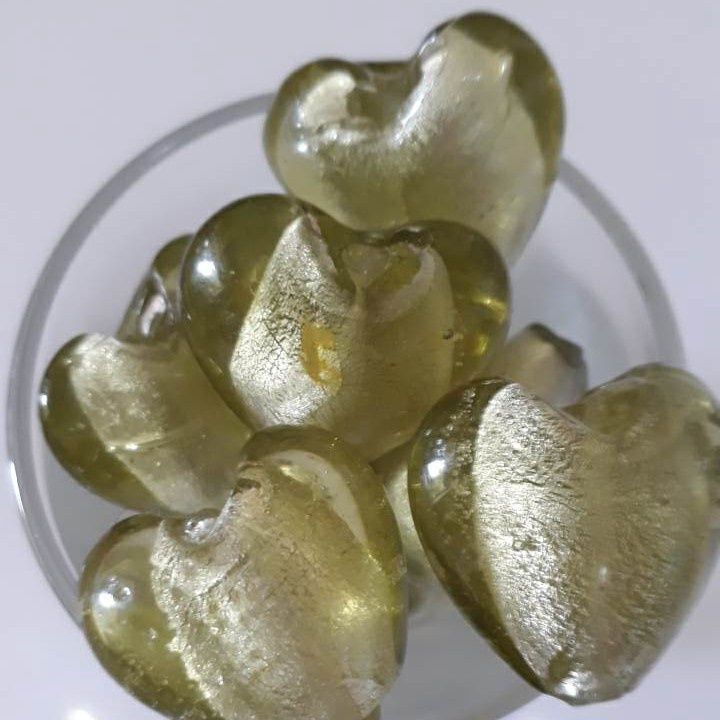 Chinese Foil Heart - Light Olive 20mm