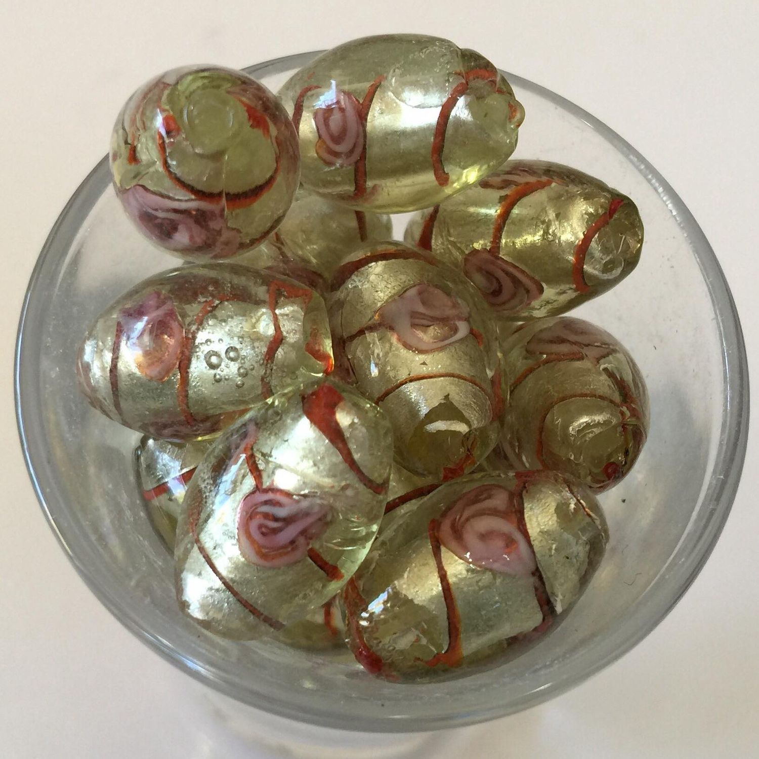 Chinese Foil Rose Oval - Light Yellow 15mm