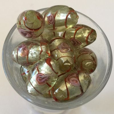 Chinese Foil Rose Oval - Light Yellow 15mm