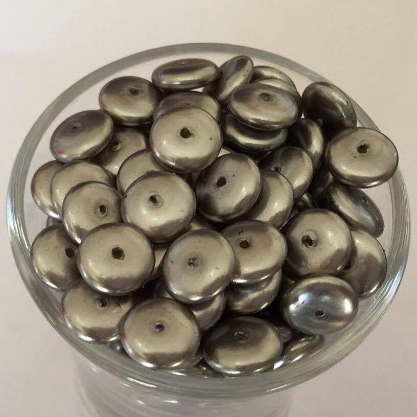 Czech GB Pearl Disc - Silver 8mm