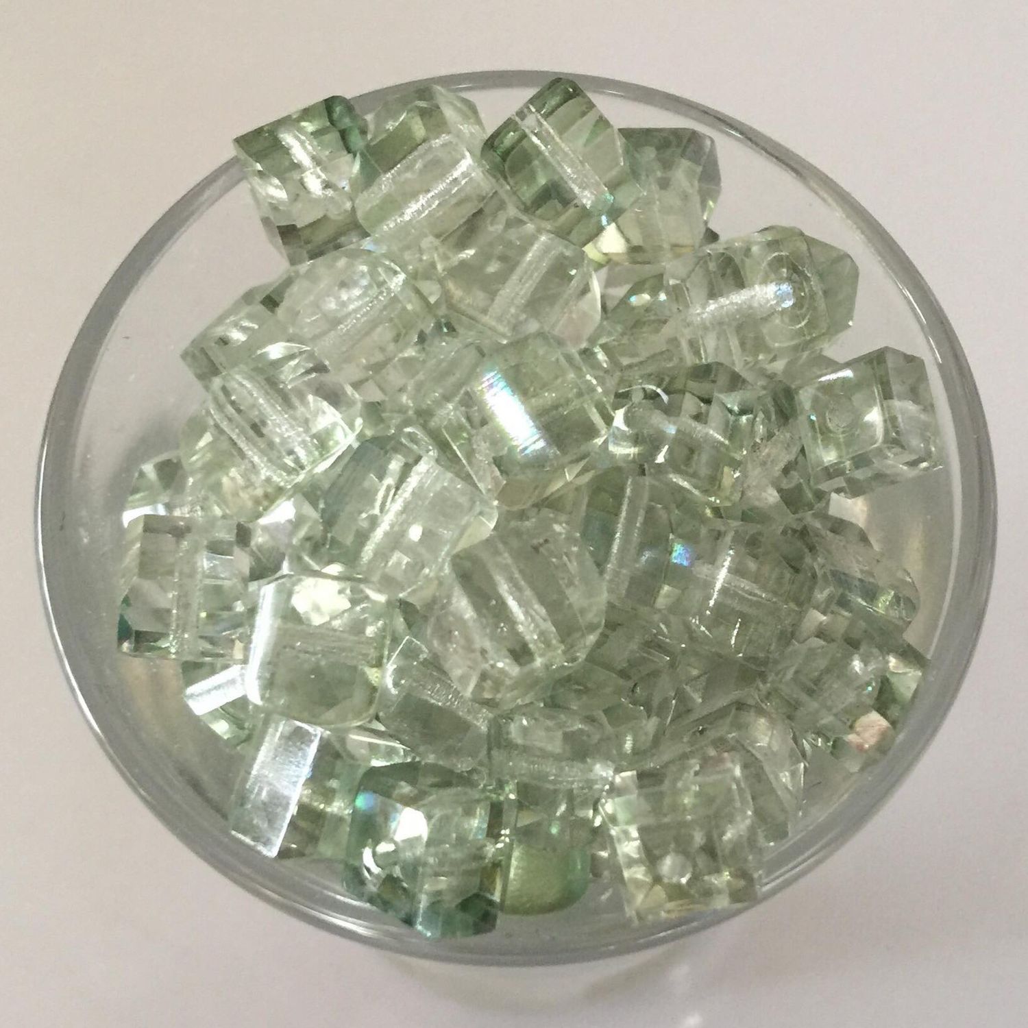 Chinese Faceted Cube - Mint 6mm