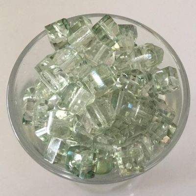 Chinese Faceted Cube - Mint 6mm