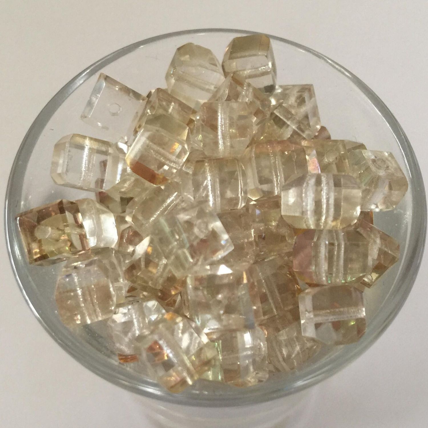 Chinese Faceted Cube - Golden Shadow AB 6mm