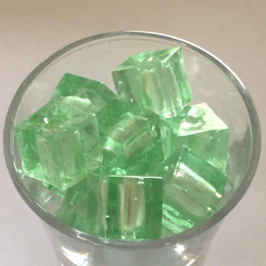 Chinese Foil Cube - Chrysolite 12mm