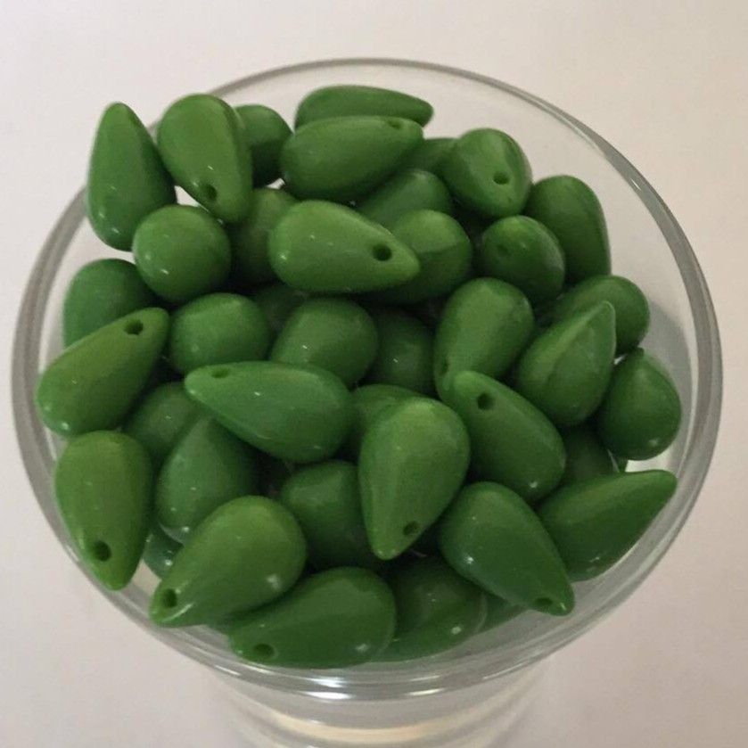 Teardrop - Opaque Green 10mm