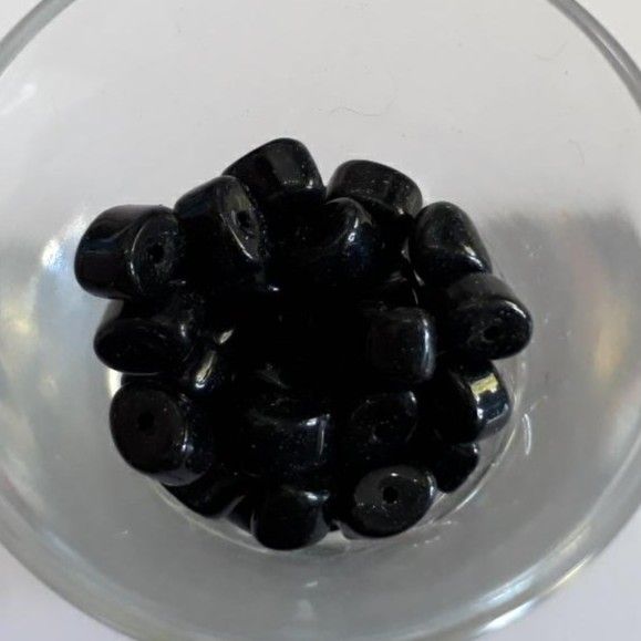 Bead Oval - Black 7x5mm